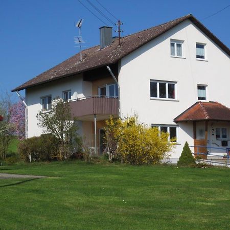 فيلا Tengenفي Gastehaus Erika المظهر الخارجي الصورة
